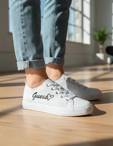 Guess - Crown Store