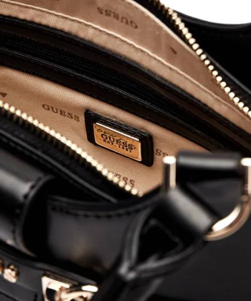 Guess - Crown Store