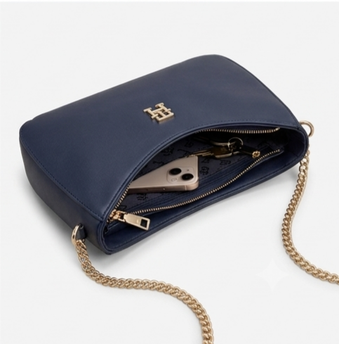 TOMMY HILFIGER CHAIN STRAP HOBO SHOULDER BAG