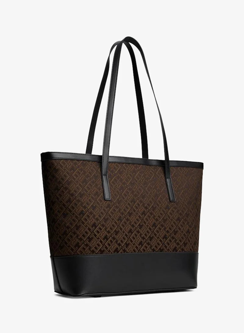 TOMMY HILFIGER CARTERA IM LATAM JACQUAED TOTE BAG