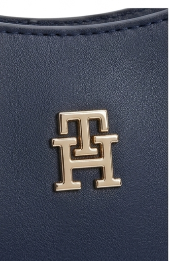 TOMMY HILFIGER CHAIN STRAP HOBO SHOULDER BAG
