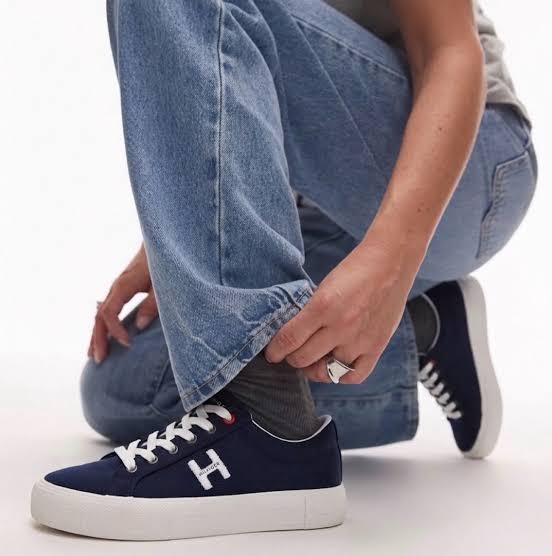 Tommy Hilfiger