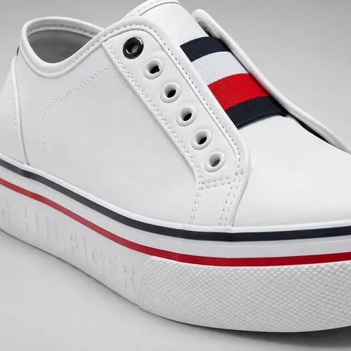 Tommy Hilfiger - Crown Store