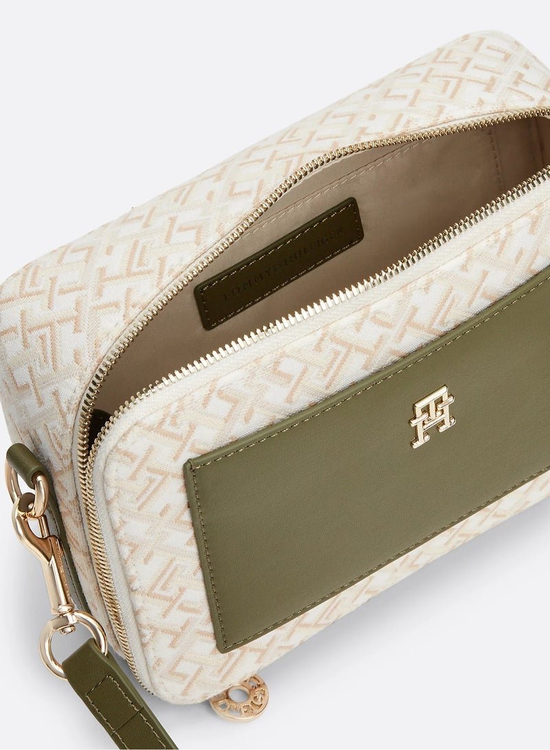 TOMMY HILFIGER DISTINCT CROSSBODY BAG - Crown Store