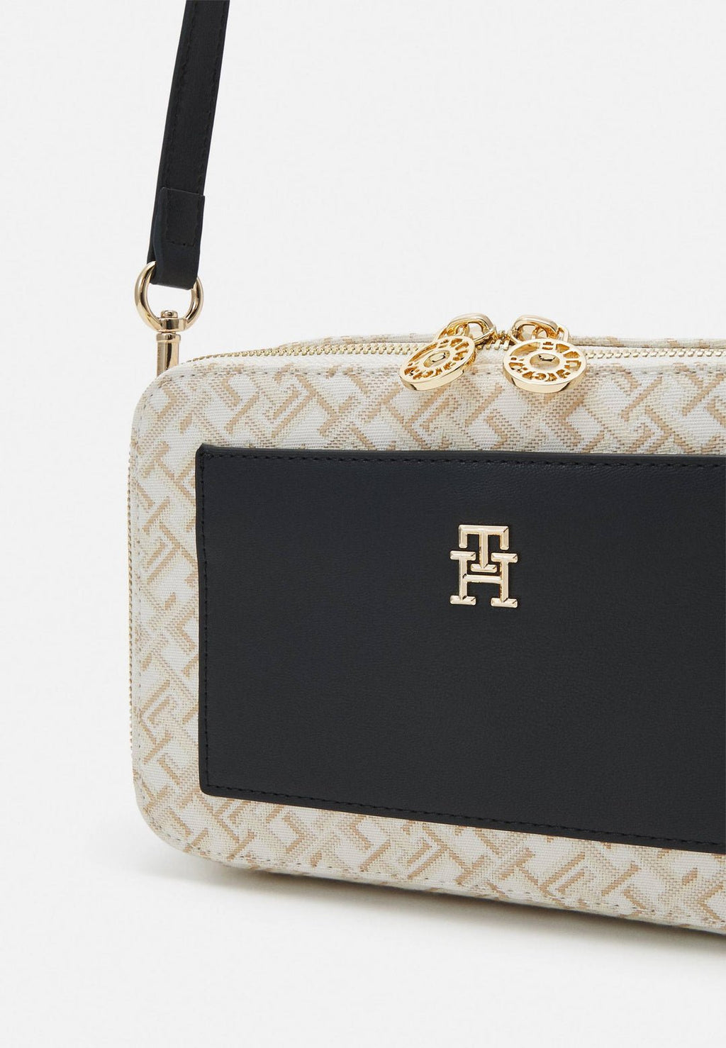 TOMMY HILFIGER DISTINCT CROSSBODY BAG - Crown Store