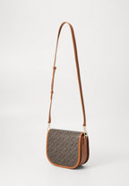 TOMMY HILFIGER TH MONOPLAY SADDLE BAG - Crown Store